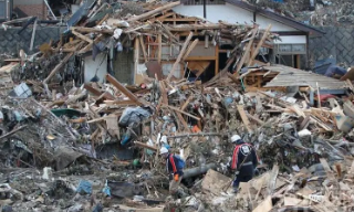 【视频】石川地震已致92死逾200人失踪 日方接受美军协助救灾
