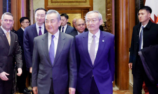 【视频】王毅：上合组织成员国要团结协作 发挥“稳定锚”作用