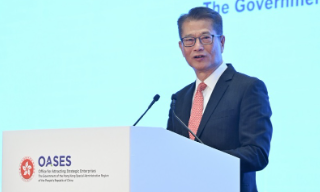 【视频】陈茂波：消费模式转变及市场变化 添中小企业经营挑战