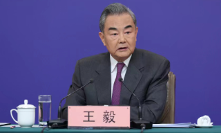 【视频】王毅：任何人妄图挑战一个中国原则 都将以失败告终