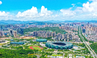 【视频】深圳龙岗区区长；通过“1+12”方案力争全区服务业增加值