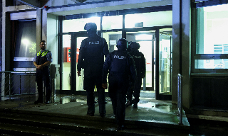 【视频】德国索林根市持刀袭击案致3死 IS宣称负责