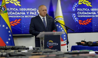 【视频】委内瑞拉称美情报机构参与贩运武器 企图暗杀委领导人