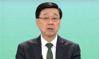 【视频】李家超：经济处关键转型期 会落实各措施令香港再创高峰