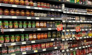 【视频】中国发布50项食安新国标 明确不能使用“零添加”等用语