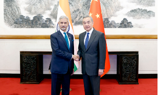 王毅同印度外长苏杰生会谈 指中印...