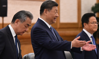 习近平晤澳大利亚总理 指平等相待、求同存异、互利合作符合两国利益