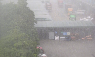 【视频】台风“韦帕”直扑广东制造强风雨