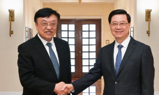 【视频】李家超与海南省委书记冯飞会面 称琼港合作优势互补互利共赢