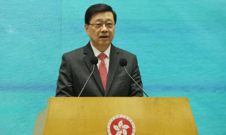 李家超：特区政府终身追究法律罗冠...