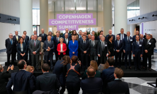 【视频】欧洲领导人讨论应对俄威胁 泽连斯基促加快乌克兰入盟谈判