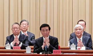 【视频】王沪宁：两岸和平统一后 台湾民众生活会更好