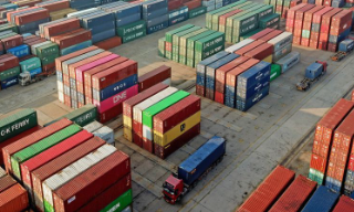 【视频】经贸谈判前美对华启动301调查 中方：坚决反对虚假指控