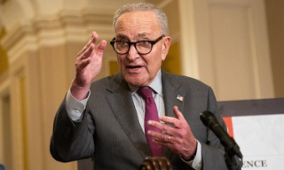 美参议院少数党领袖：政府“停摆”可能持续至11月